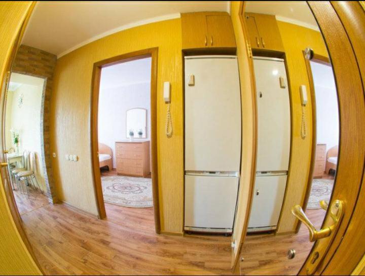 2 Ком Апартаменты В Центре Города Kostanay Extérieur photo